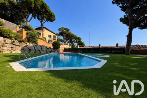 Townhouse zum Verkauf in Lloret de Mar, Girona, Spanien 3 Schlafzimmer, 100 m2 Nr. 192180 - Foto 2