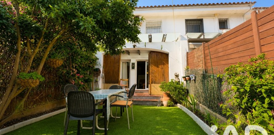 Townhouse in Lloret de Mar, Girona, Spanien 3 Schlafzimmer, 100 m2 Nr. 192180