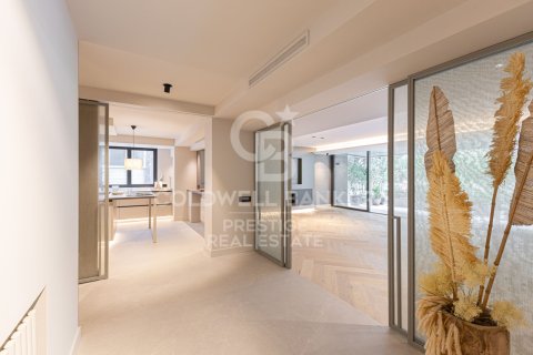 Huoneisto myytävänä Barcelona, Espanja, 4 makuuhuonetta, 265 m2 No. 160008 - kuva 8