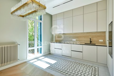 Wohnung zum Verkauf in Barcelona, Spanien 3 Schlafzimmer, 124 m2 Nr. 160013 - Foto 10