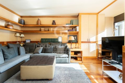 Продажа квартиры в Барселона, Испания 4 спальни, 221м2 №160011 - фото 11
