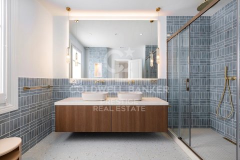 Apartament w Barcelona, Hiszpania 3 sypialnie, 250 mkw. nr 160012 – zdjęcie 13