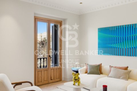 Huoneisto myytävänä Madrid, Espanja, 5 makuuhuonetta, 298 m2 No. 160009 - kuva 6