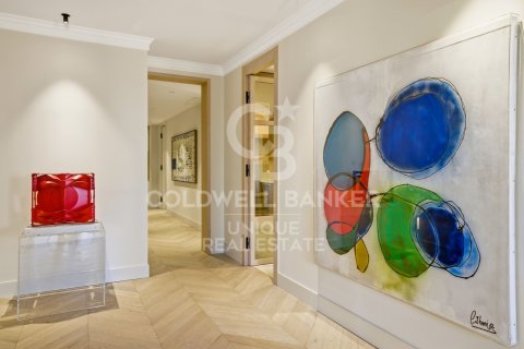 Appartamento in vendita a Madrid, Spagna 5 camere da letto, 298 mq. N° 160009 - foto 21