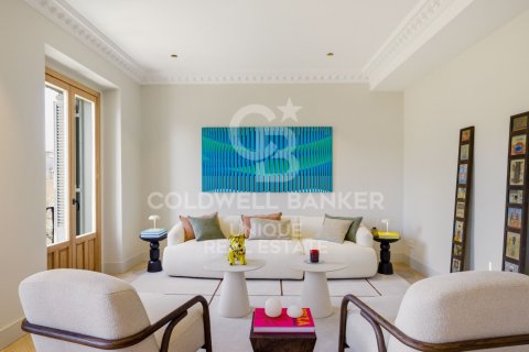 Appartamento a Madrid, Spagna 5 camere da letto, 298 mq. N° 160009