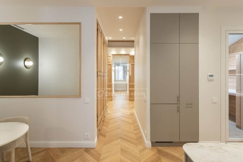 Apartamento en venta en Barcelona, España 3 dormitorios, 140 m2 No. 150203 - foto 26