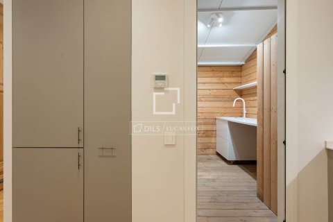 Apartamento en venta en Barcelona, España 3 dormitorios, 140 m2 No. 150203 - foto 20