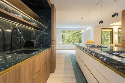 Dzīvoklis pārdošanā Barcelona, Spānijā 5 istabas, 427 m2 Nr. 150202 - attēls 17