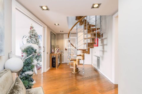 Ático en venta en Barcelona, España 5 dormitorios, 260 m2 No. 150204 - foto 27