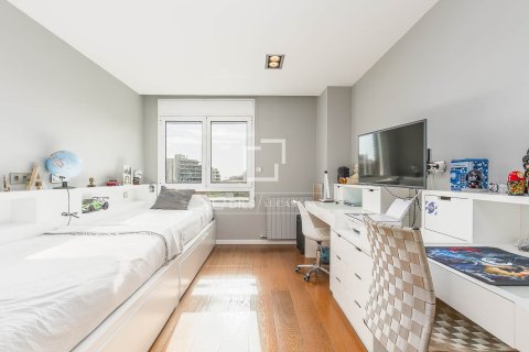 Ático en venta en Barcelona, España 5 dormitorios, 260 m2 No. 150204 - foto 21