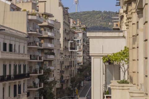 Apartamento en venta en Barcelona, España 4 dormitorios, 208 m2 No. 150208 - foto 29