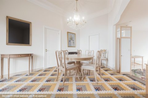 Продажа квартиры в Валенсия, Испания 4 спальни, 170м2 №149518 - фото 9