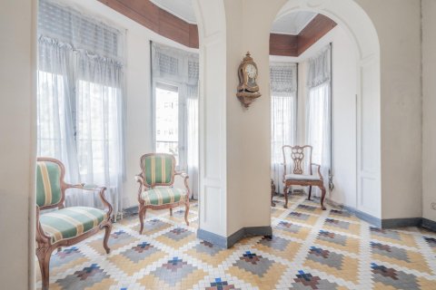 Продажа квартиры в Валенсия, Испания 4 спальни, 170м2 №149518 - фото 18