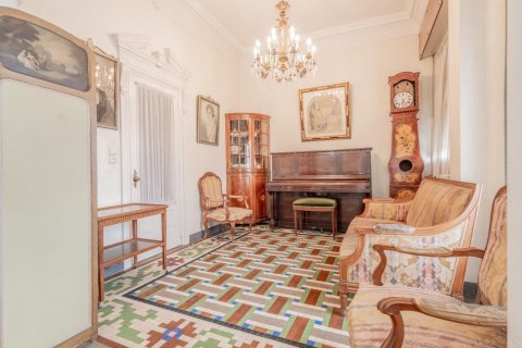 Продажа квартиры в Валенсия, Испания 4 спальни, 170м2 №149518 - фото 3