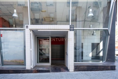 Commercial property for sale in Manresa, Barcelona, Spain 4 bedrooms, 182 sq.m. No. 196039 - photo 4