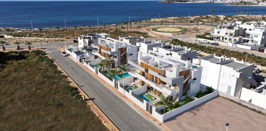 Bungalow Puerto de Mazarron, Murcia, Spain 2 bedrooms, 75 sq.m. No. 135138