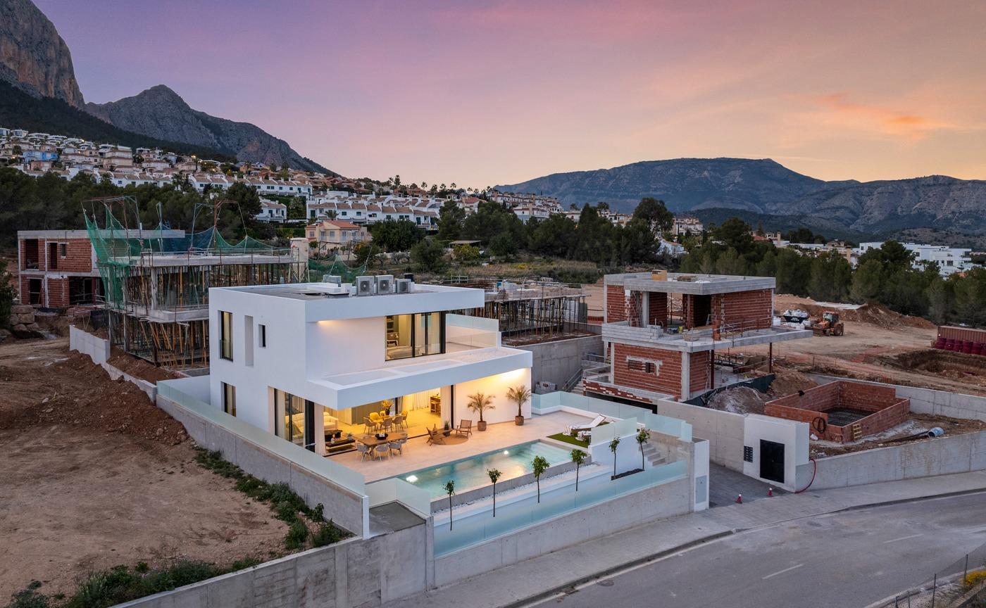 Villa in Polop, Alicante, Spain 3 bedrooms, 306 sq.m. No. 135132