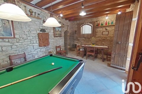 Kaupunkipientalo myytävänä Lleida, Espanja, 2 makuuhuonetta, 216 m2 No. 154173 - kuva 2