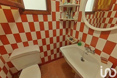 Kaupunkipientalo myytävänä Lleida, Espanja, 2 makuuhuonetta, 216 m2 No. 154173 - kuva 24