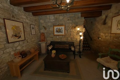 Kaupunkipientalo myytävänä Lleida, Espanja, 2 makuuhuonetta, 216 m2 No. 154173 - kuva 16