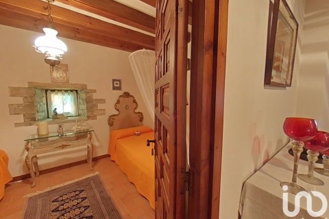 Kaupunkipientalo myytävänä Lleida, Espanja, 2 makuuhuonetta, 216 m2 No. 154173 - kuva 21
