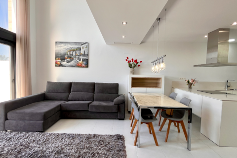 Radhus till salu i Los Dolses, Alicante, Spanien 3 sovrum, 102 kvm. Nr. 146185 - foto 11