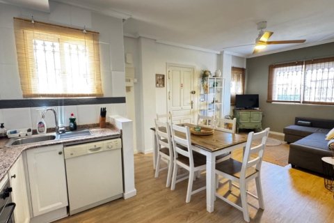 Townhouse for sale in Villamartin, Alicante, Spain 3 bedrooms, 84 sq.m. No. 146186 - photo 3