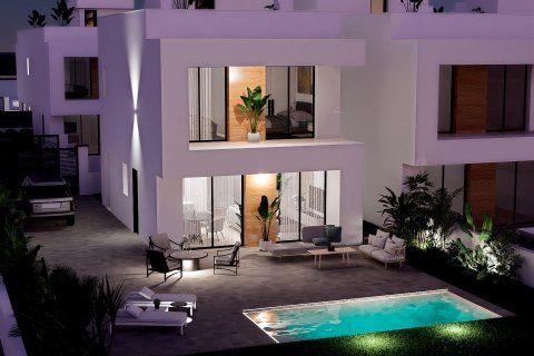 Villa for sale La Zenia, Alicante, Spain 3 bedrooms, 176 sq.m. No. 114459 - photo 17