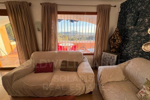 Huvila vuokrattavana Javea, Alicante, Espanja, 3 makuuhuonetta, 242 m2 No. 156703 - kuva 8