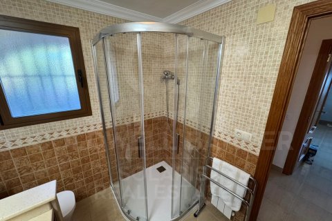 Huvila vuokrattavana Javea, Alicante, Espanja, 3 makuuhuonetta, 242 m2 No. 156703 - kuva 14