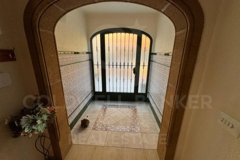 Huvila vuokrattavana Javea, Alicante, Espanja, 3 makuuhuonetta, 242 m2 No. 156703 - kuva 17