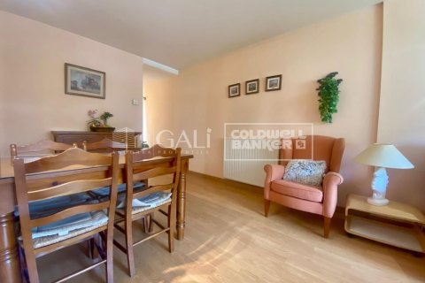 Huoneisto vuokrattavana Principado De Andorra (Ninguna Poblacion Tiene C.P.), Lleida, Espanja, 2 makuuhuonetta, 75 m2 No. 156707 - kuva 13