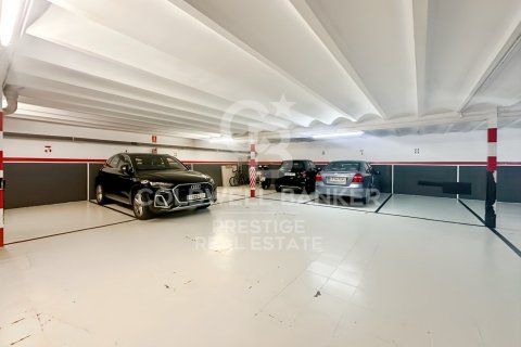 Huoneisto vuokrattavana Barcelona, Espanja, 4 makuuhuonetta, 180 m2 No. 156708 - kuva 25