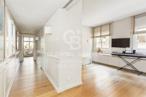 Huoneisto vuokrattavana Barcelona, Espanja, 4 makuuhuonetta, 180 m2 No. 156708 - kuva 15