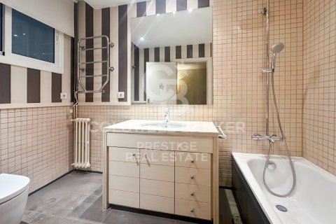 Huoneisto vuokrattavana Barcelona, Espanja, 4 makuuhuonetta, 180 m2 No. 156708 - kuva 17