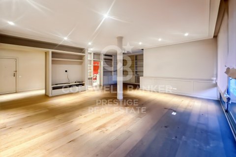 Huoneisto vuokrattavana Barcelona, Espanja, 4 makuuhuonetta, 180 m2 No. 156708 - kuva 6