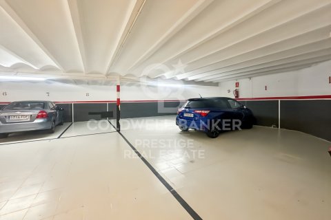 Huoneisto vuokrattavana Barcelona, Espanja, 4 makuuhuonetta, 180 m2 No. 156708 - kuva 26