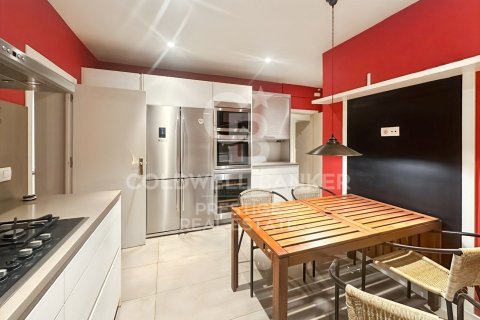 Huoneisto vuokrattavana Barcelona, Espanja, 4 makuuhuonetta, 180 m2 No. 156708 - kuva 8