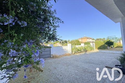 House for sale in Lepe, Huelva, Spain 5 bedrooms, 276 sq.m. No. 193478 - photo 11