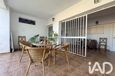 House for sale in Lepe, Huelva, Spain 5 bedrooms, 276 sq.m. No. 193478 - photo 10