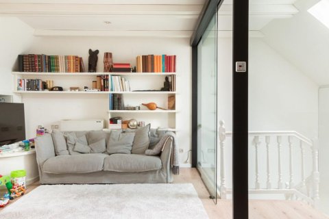 Сasa en venta en Sant Cugat del Vallès, Barcelona, España 6 dormitorios, No. 140898 - foto 28