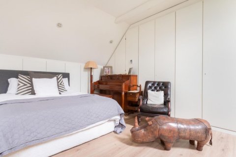 Сasa en venta en Sant Cugat del Vallès, Barcelona, España 6 dormitorios, No. 140898 - foto 29