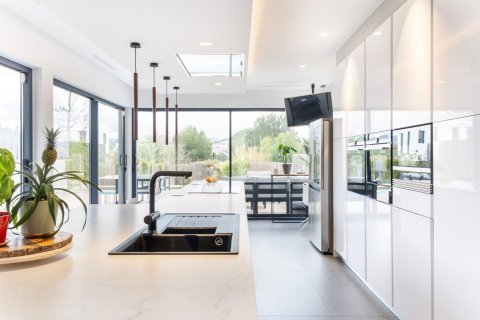 Сasa en venta en Sant Cugat del Vallès, Barcelona, España 5 dormitorios, No. 140899 - foto 6