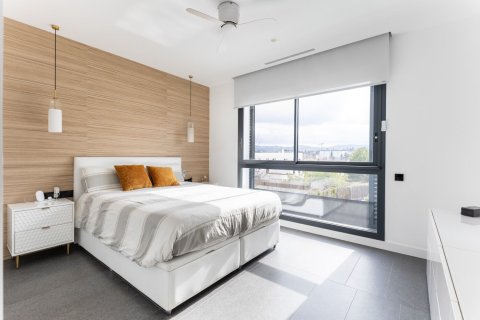 Сasa en venta en Sant Cugat del Vallès, Barcelona, España 5 dormitorios, No. 140899 - foto 10