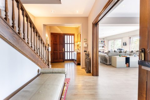 Продажа дома в Сан-Кугат-дель-Вальес, Барселона, Испания 6 спален,  №140901 - фото 12