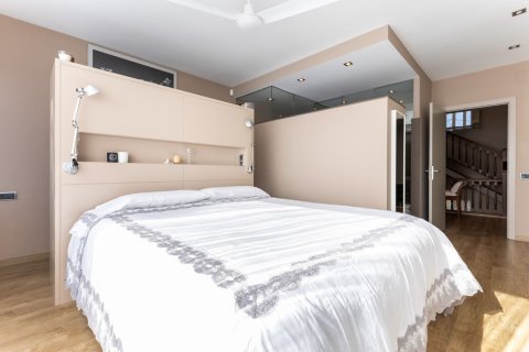 Продажа дома в Сан-Кугат-дель-Вальес, Барселона, Испания 6 спален,  №140901 - фото 15