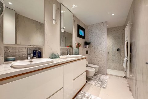 Продажа дома в Сан-Кугат-дель-Вальес, Барселона, Испания 4 спальни,  №140900 - фото 23