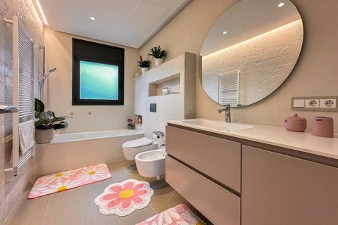 Продажа дома в Сан-Кугат-дель-Вальес, Барселона, Испания 4 спальни,  №140900 - фото 29