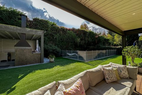 Продажа дома в Сан-Кугат-дель-Вальес, Барселона, Испания 4 спальни,  №140900 - фото 4