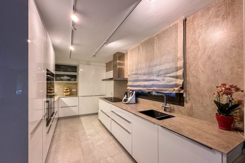 Продажа дома в Сан-Кугат-дель-Вальес, Барселона, Испания 4 спальни,  №140900 - фото 12